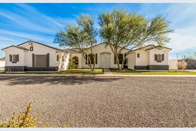 782 N Shannon Place, Casa Grande, AZ 85193 - Photo 1