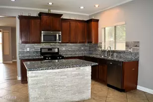 10809 W Jefferson St, Avondale, AZ 85323 - Photo 6