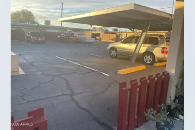 10436 W Deanne Drive, Sun City, AZ 85351 - Photo 6