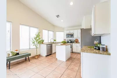 1333 W Page Avenue, Gilbert, AZ 85234 - Photo 16