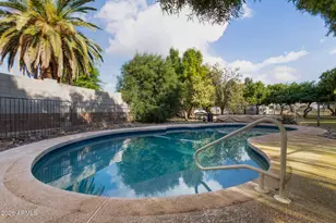 7341 N 181st Ave, Waddell, AZ 85355 - Photo 32