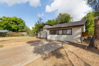 7341 N 181st Avenue, Waddell, AZ 85355 - Photo 4