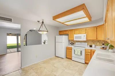 8256 E Kiva Avenue #405, Mesa, AZ 85209 - Photo 10