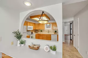 8256 E Kiva Ave, Mesa, AZ 85209 - Photo 12