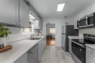 650 El Recreo Dr, Wickenburg, AZ 85390 - Photo 2