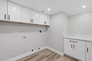 19048 N 37th Pl, Phoenix, AZ 85050 - Photo 12