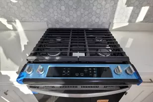 3609 W Denton Ln, Phoenix, AZ 85019 - Photo 10