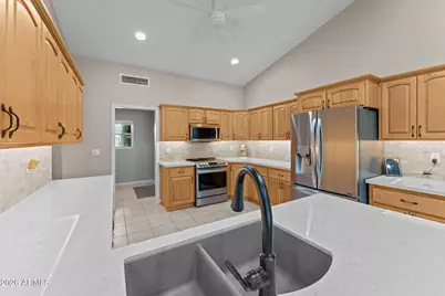 405 N Paradise Lane, Wickenburg, AZ 85390 - Photo 16