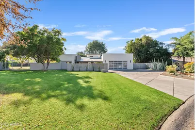 2933 E Pierson Street, Phoenix, AZ 85016 - Photo 1