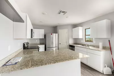 3755 N Mohu Drive, Eloy, AZ 85131 - Photo 4