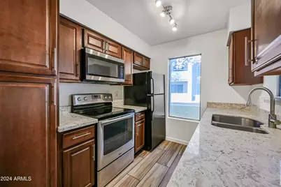 10610 S 48th Street #1081, Phoenix, AZ 85044 - Photo 8