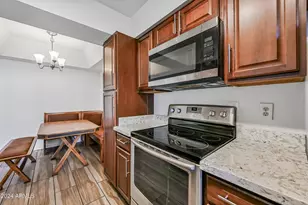 10610 S 48th St, Phoenix, AZ 85044 - Photo 10