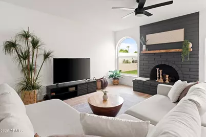 10640 S 44th Street, Phoenix, AZ 85044 - Photo 4