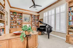 40715 N Long Landing Ct, Phoenix, AZ 85086 - Photo 2