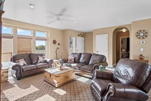 46109 W J-1 Ranch Rd, Wickenburg, AZ 85390 - Photo 8