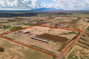 46109 W J-1 Ranch Rd, Wickenburg, AZ 85390 - Photo 30