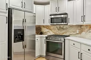 5350 E Deer Valley Dr, Phoenix, AZ 85054 - Photo 4