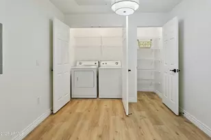 5350 E Deer Valley Dr, Phoenix, AZ 85054 - Photo 8