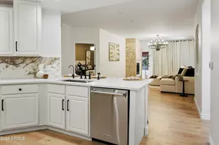 5350 E Deer Valley Dr, Phoenix, AZ 85054 - Photo 6