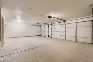 19858 N 33rd Pl, Phoenix, AZ 85050 - Photo 24