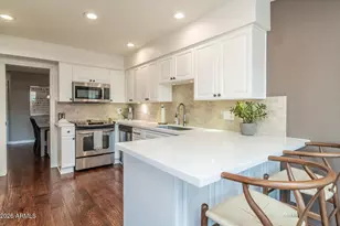 9220 N 100th Pl, Scottsdale, AZ 85258 - Photo 8