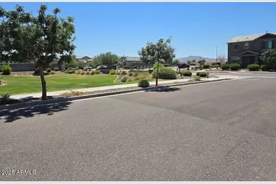 4240 S 58th Avenue, Phoenix, AZ 85043 - Photo 34