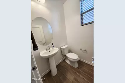 4240 S 58th Avenue, Phoenix, AZ 85043 - Photo 8