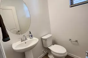 4240 S 58th Ave, Phoenix, AZ 85043 - Photo 8