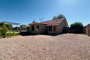 625 N 38th Street N, Mesa, AZ 85205 - Photo 6