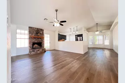 625 N 38th Street N, Mesa, AZ 85205 - Photo 38