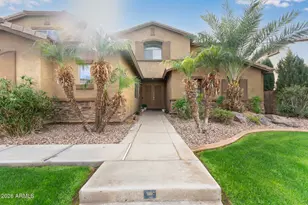 1897 E Coconino Dr, Chandler, AZ 85249 - Photo 4