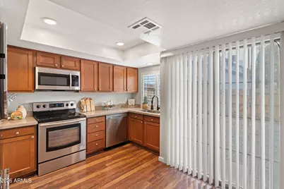 10100 N 89th Avenue #6, Peoria, AZ 85345 - Photo 4