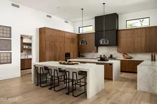 6748 E Berneil Ln, Paradise Valley, AZ 85253 - Photo 10