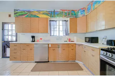 877 E Sycamore Street, Globe, AZ 85501 - Photo 8