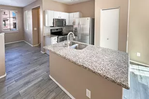 5319 W Burton Dr, Phoenix, AZ 85043 - Photo 2