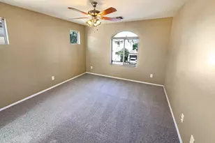 5319 W Burton Dr, Phoenix, AZ 85043 - Photo 8