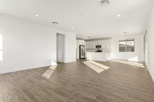 15841 W Vogel Ave, Goodyear, AZ 85338 - Photo 6