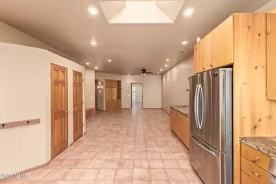 15137 S Moon Valley Road, Arizona City, AZ 85123 - Photo 10