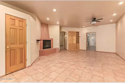 15137 S Moon Valley Road, Arizona City, AZ 85123 - Photo 8