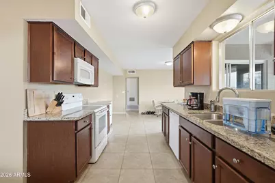 10365 W Pinehurst Drive, Sun City, AZ 85351 - Photo 10