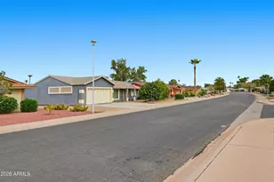 10365 W Pinehurst Dr, Sun City, AZ 85351 - Photo 42