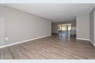 9301 W Glen Oaks Circle N, Sun City, AZ 85351 - Photo 16