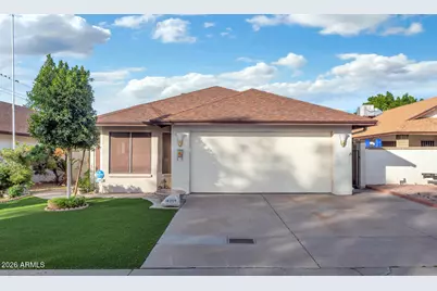 18204 N 18th Place, Phoenix, AZ 85022 - Photo 1