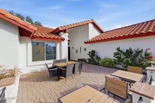 1338 E Sunburst Ln, Tempe, AZ 85284 - Photo 1