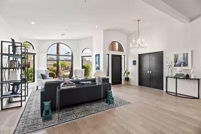 8720 E San Vicente Drive, Scottsdale, AZ 85258 - Photo 2