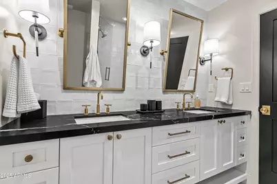 8720 E San Vicente Drive, Scottsdale, AZ 85258 - Photo 16