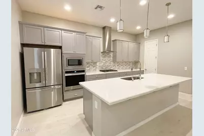 13682 N 144th Lane, Surprise, AZ 85379 - Photo 8