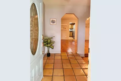 852 W Nopal Avenue, Mesa, AZ 85210 - Photo 2
