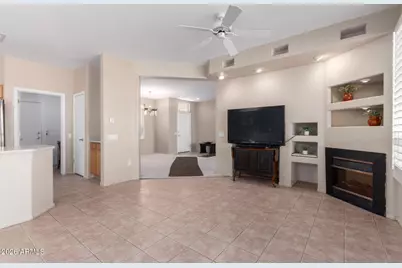 15712 W Eucalyptus Court, Surprise, AZ 85374 - Photo 10