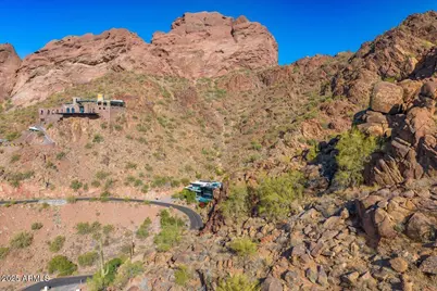 5250 E Red Rock Drive #34, Phoenix, AZ 85018 - Photo 14